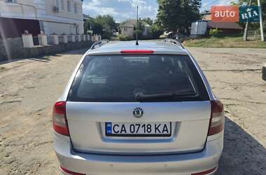 Универсал Skoda Octavia 2010 в 