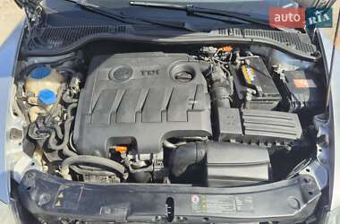 Универсал Skoda Octavia 2010 в 