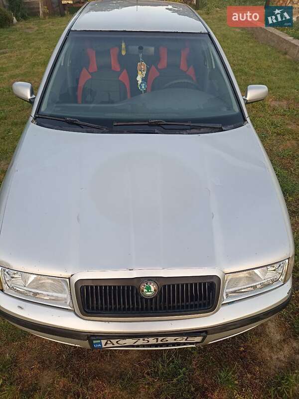 Лифтбек Skoda Octavia 1998 в Рожище