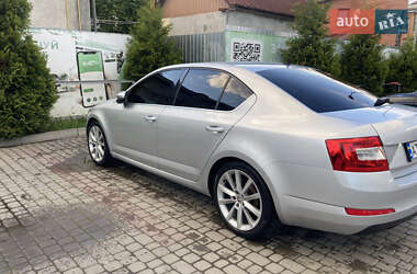 Лифтбек Skoda Octavia 2013 в Ивано-Франковске