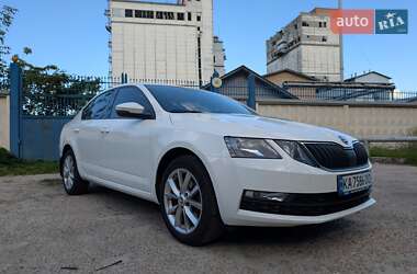 Лифтбек Skoda Octavia 2019 в 