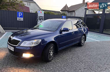 Универсал Skoda Octavia 2009 в Тячеве