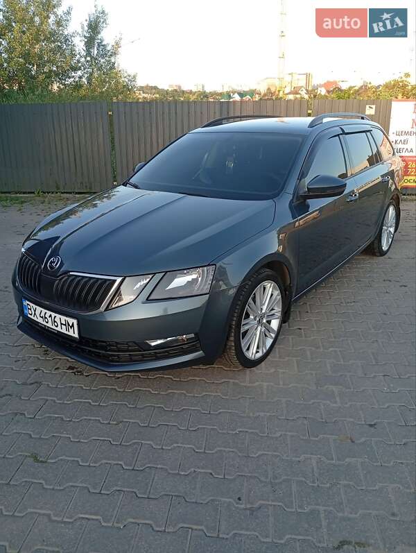 Универсал Skoda Octavia 2017 в Хмельницком