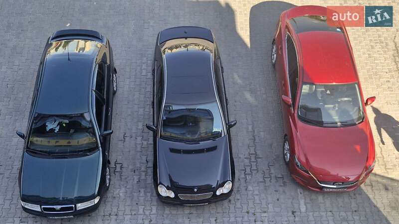 Лифтбек Skoda Octavia 2003 в Ахтырке