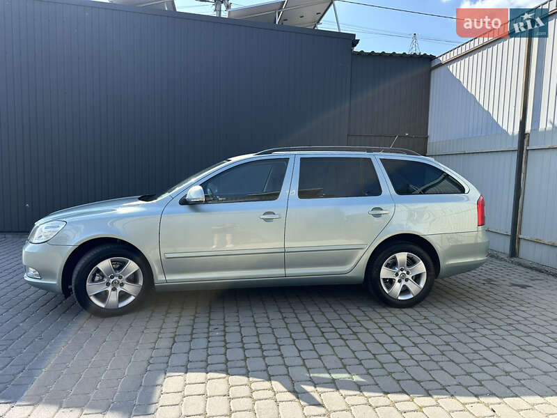 Универсал Skoda Octavia 2010 в Львове фото 6 Универсал Skoda Octavia 2010 в Львове