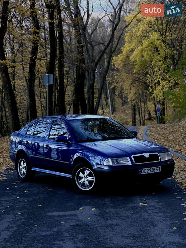 Ліфтбек Skoda Octavia 2006 в Тернополі