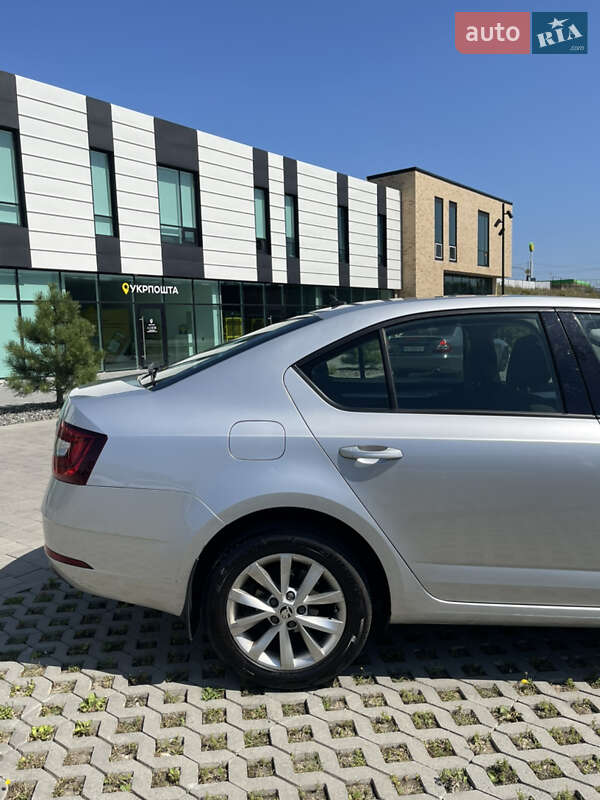 Ліфтбек Skoda Octavia 2019 в Києві