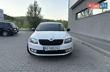 Ліфтбек Skoda Octavia 2015 в Мукачевому