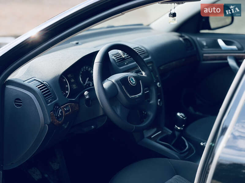 Ліфтбек Skoda Octavia 2012 в Львові фото 13 Ліфтбек Skoda Octavia 2012 в Львові