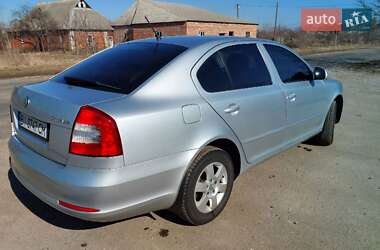 Лифтбек Skoda Octavia 2012 в Зенькове