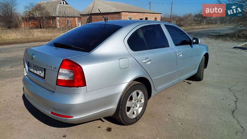 Лифтбек Skoda Octavia 2012 в Зенькове