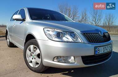 Лифтбек Skoda Octavia 2012 в Зенькове