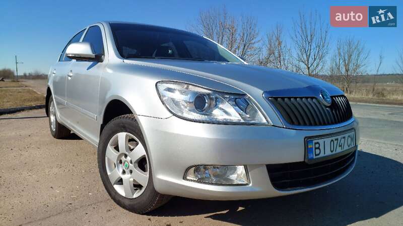 Лифтбек Skoda Octavia 2012 в Зенькове