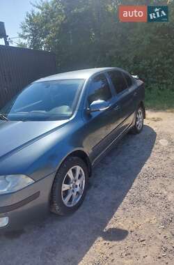 Лифтбек Skoda Octavia 2005 в Перемышлянах