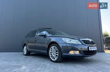 Универсал Skoda Octavia 2010 в Остроге