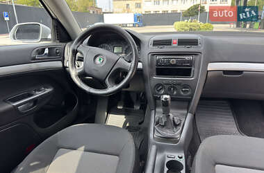 Лифтбек Skoda Octavia 2006 в 