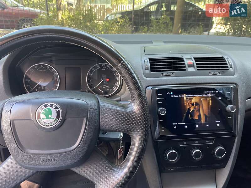 Універсал Skoda Octavia 2013 в Одесі фото 15 Універсал Skoda Octavia 2013 в Одесі