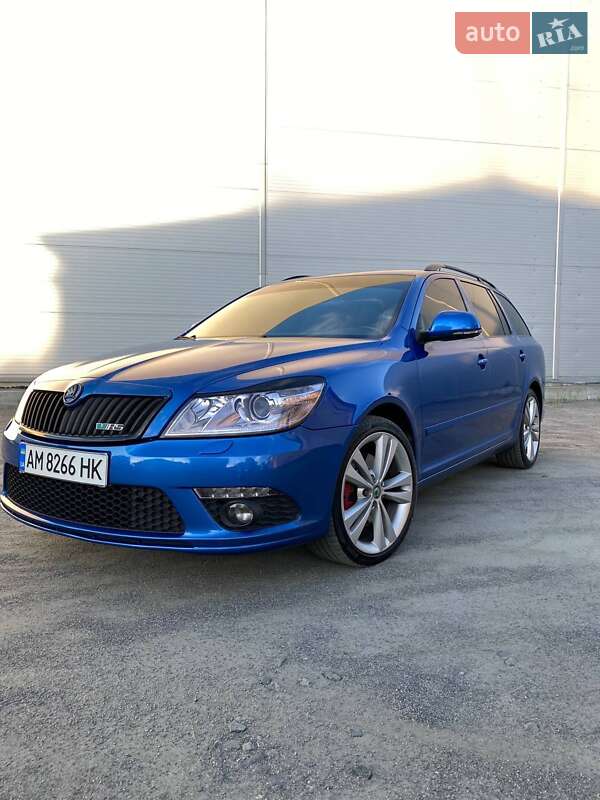 Универсал Skoda Octavia 2011 в Коростене