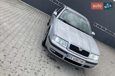 Лифтбек Skoda Octavia 2001 в 