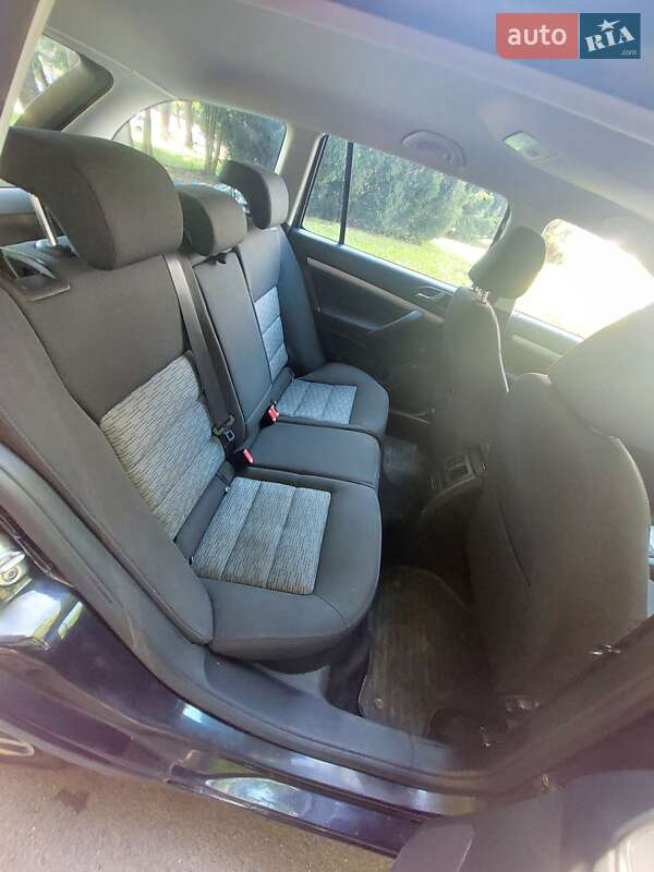 Универсал Skoda Octavia 2013 в Шепетовке