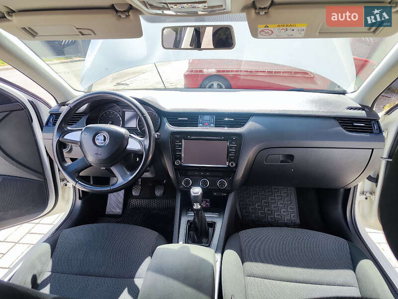 Лифтбек Skoda Octavia 2014 в Житомире фото 8 Лифтбек Skoda Octavia 2014 в Житомире