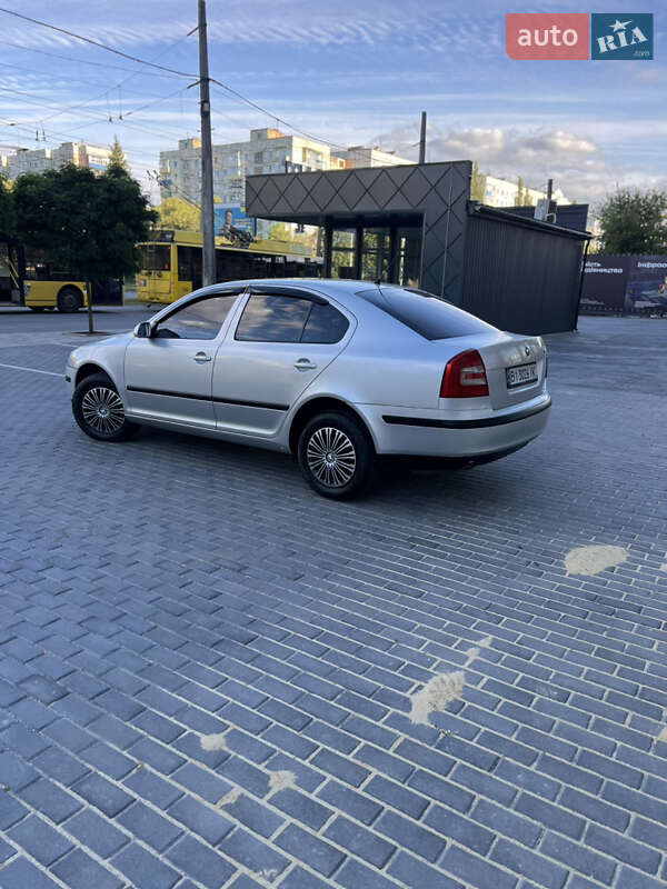 Лифтбек Skoda Octavia 2005 в Полтаве