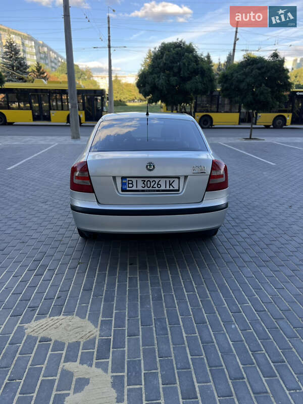 Лифтбек Skoda Octavia 2005 в Полтаве