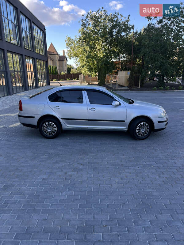 Лифтбек Skoda Octavia 2005 в Полтаве