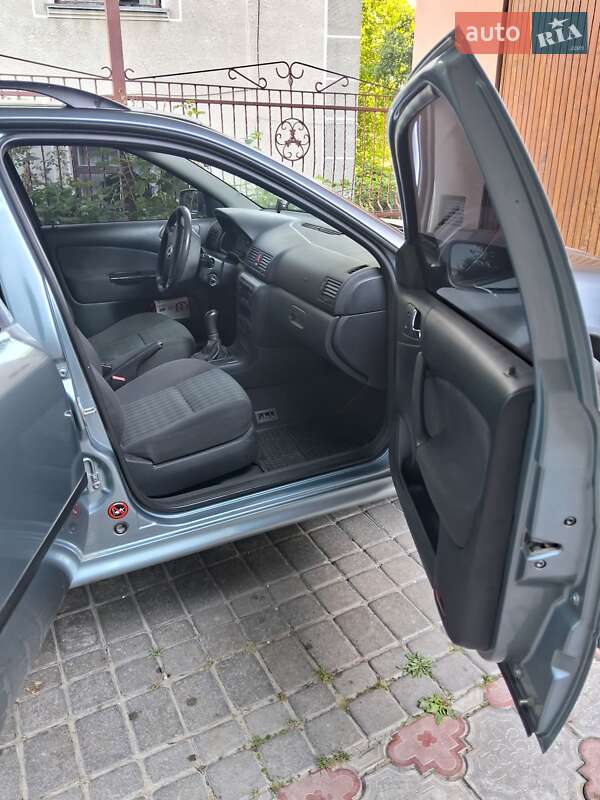 Універсал Skoda Octavia 2004 в Тернополі