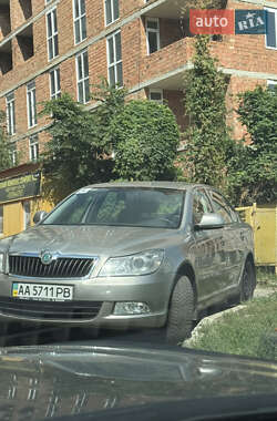 Ліфтбек Skoda Octavia 2012 в Чернівцях