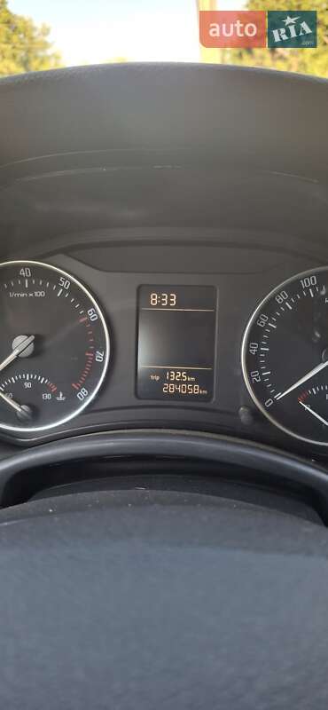 Лифтбек Skoda Octavia 2009 в Краматорске