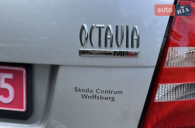 Лифтбек Skoda Octavia 2006 в 
