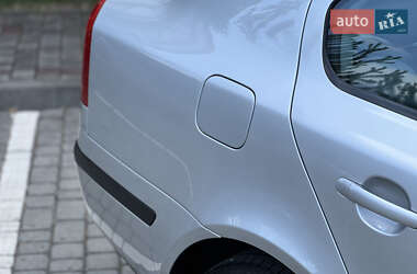 Лифтбек Skoda Octavia 2006 в 