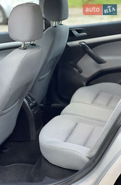 Лифтбек Skoda Octavia 2006 в 