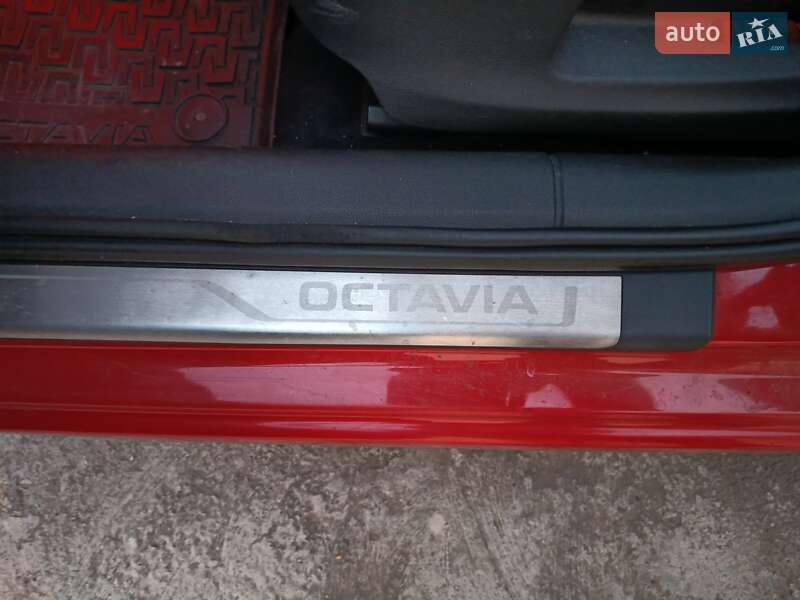 Универсал Skoda Octavia 2014 в Луцке