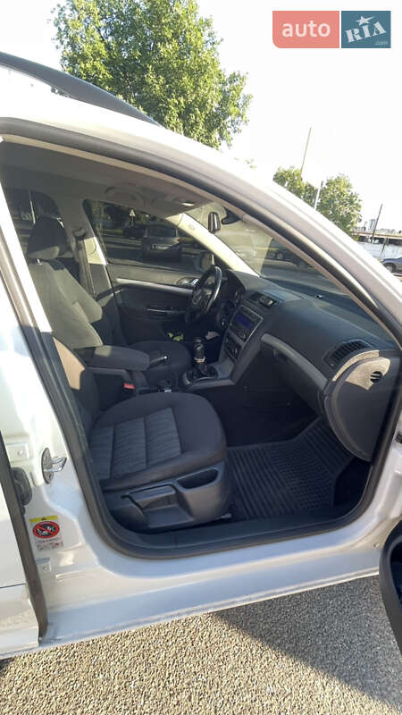 Універсал Skoda Octavia 2010 в Львові