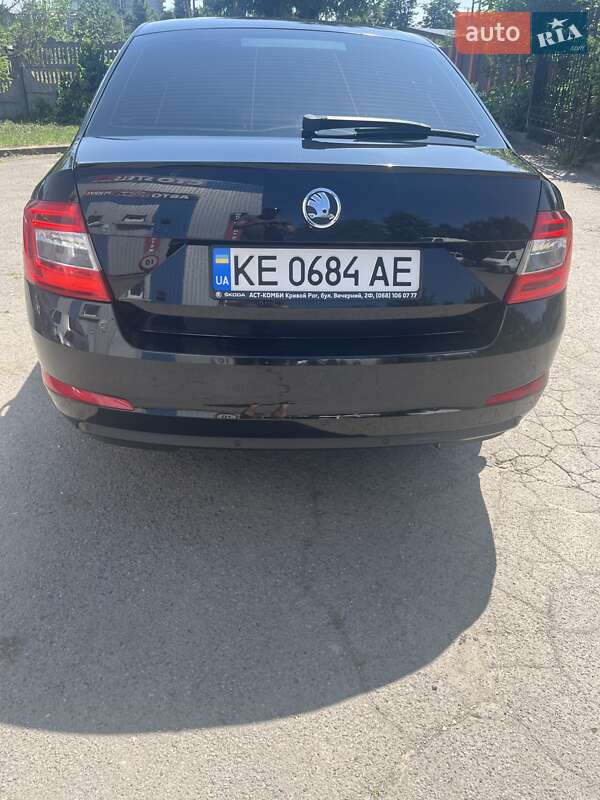 Лифтбек Skoda Octavia 2013 в Кривом Роге фото 6 Лифтбек Skoda Octavia 2013 в Кривом Роге