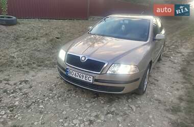 Ліфтбек Skoda Octavia 2004 в Теребовлі