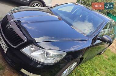 Лифтбек Skoda Octavia 2009 в Калиновке
