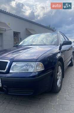 Универсал Skoda Octavia 2001 в 