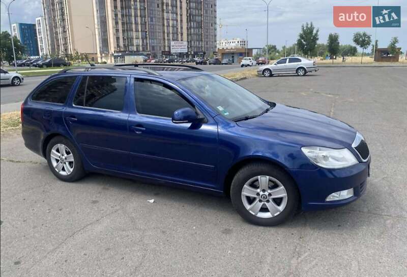 Универсал Skoda Octavia 2011 в Черкассах