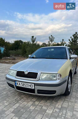 Лифтбек Skoda Octavia 2002 в Белогородке
