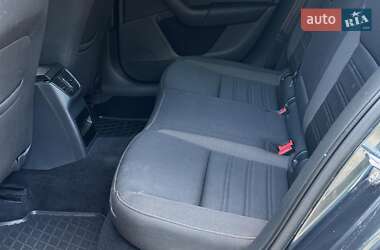 Універсал Skoda Octavia 2017 в  фото 18 Універсал Skoda Octavia 2017 в