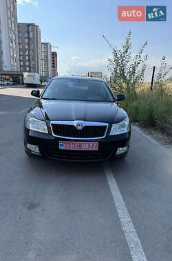 Лифтбек Skoda Octavia 2010 в Днепре