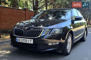 Лифтбек Skoda Octavia 2018 в Днепре