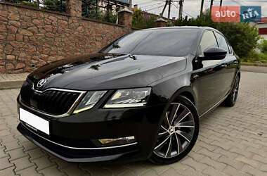 Лифтбек Skoda Octavia 2017 в Хмельницком