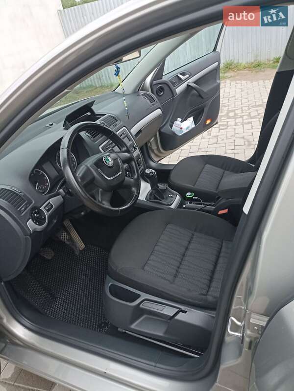 Універсал Skoda Octavia 2012 в Івано-Франківську