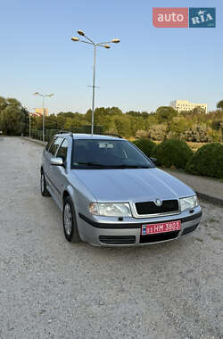 Универсал Skoda Octavia 2010 в 