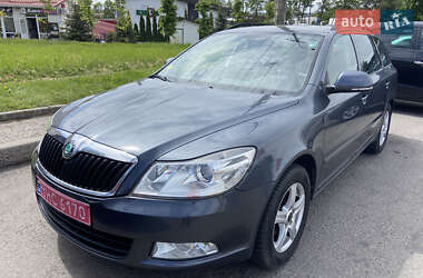 Универсал Skoda Octavia 2011 в Ровно