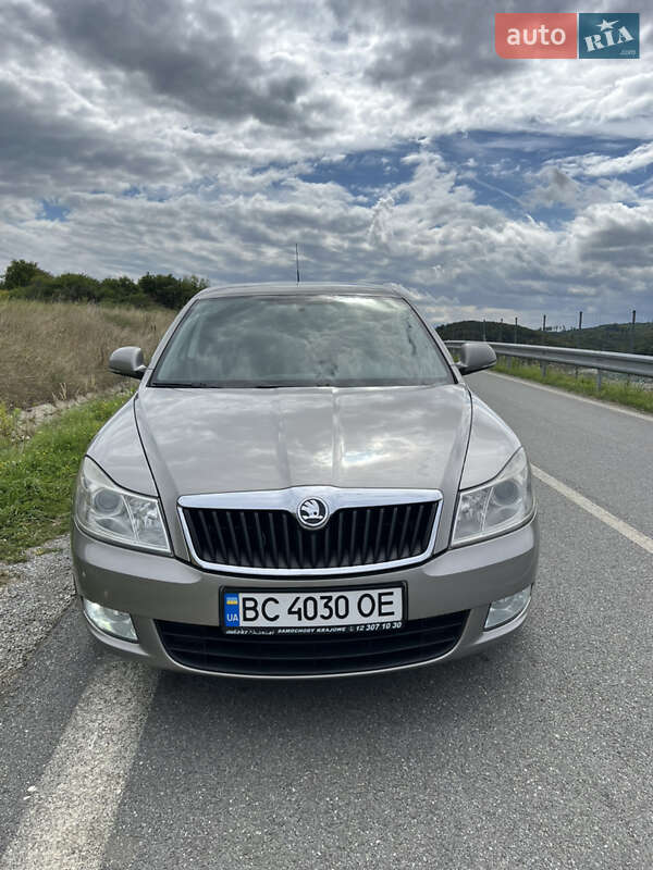 Лифтбек Skoda Octavia 2008 в Львове